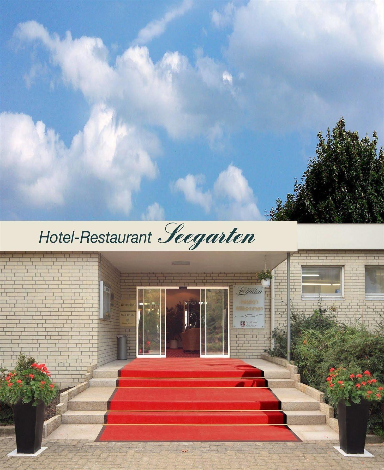 קוויקבורן Hotel-Restaurant Seegarten Quickborn מראה חיצוני תמונה